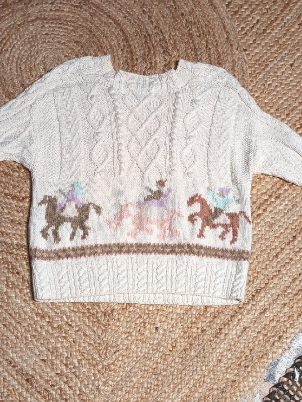 Cream Cable-Knit Crewneck Sweater with Horse Motif Size M Coquette Cottagecore